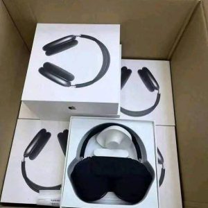 Alternative view of Buy Apple AirPods Max - 200 Pieces