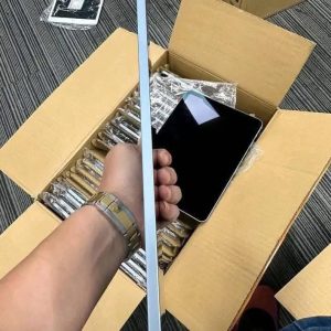 Alternative view of iPad Pro Pallet (500GB) - 25 Units per Pallet