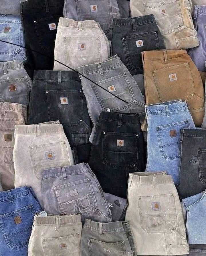 MIXED CARHARTT CLOTHING PALLET - 200 Pieces - Image 3