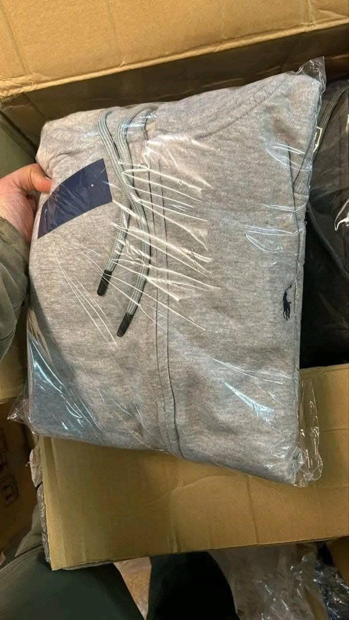Buy Tracksuit Pallet (Jackets & Pants) - 350 Pairs per Pallet - Image 4