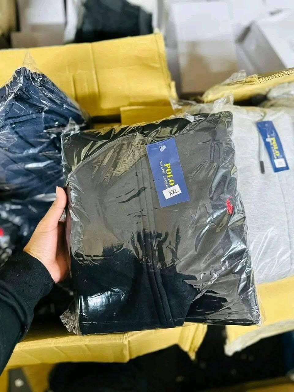Buy Tracksuit Pallet (Jackets & Pants) - 350 Pairs per Pallet - Image 2